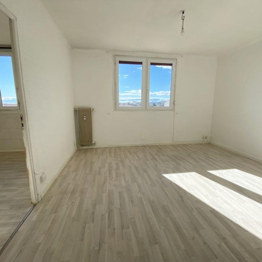  AZ FONCIER : Appartement | NIMES (30000) | 46 m2 | 560 € 
