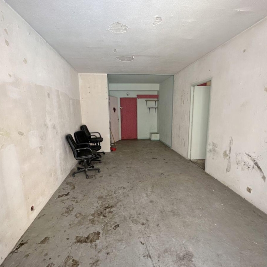  AZ FONCIER : Local / Bureau | NIMES (30000) | 39 m2 | 29 800 € 