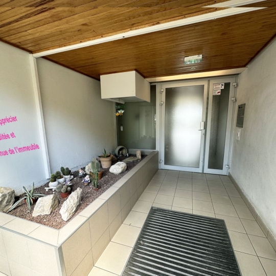 AZ FONCIER : Appartement | NIMES (30000) | 94 m2 | 98 000 € 