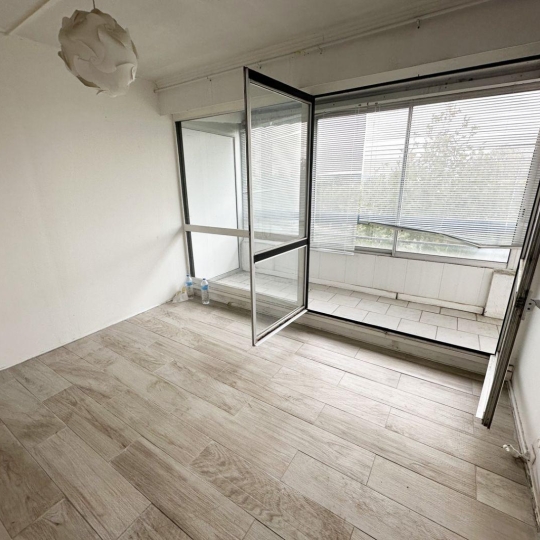  AZ FONCIER : Appartement | NIMES (30000) | 71 m2 | 88 800 € 