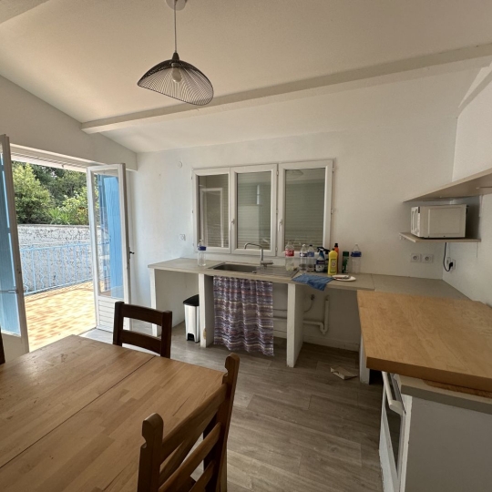 AZ FONCIER : Maison / Villa | NIMES (30000) | 180.00m2 | 299 990 € 