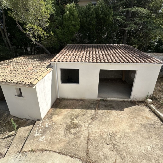  AZ FONCIER : Maison / Villa | NIMES (30000) | 180 m2 | 299 990 € 