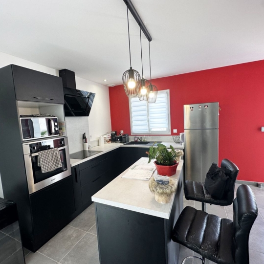  AZ FONCIER : Maison / Villa | BELLEGARDE (30127) | 82 m2 | 299 900 € 