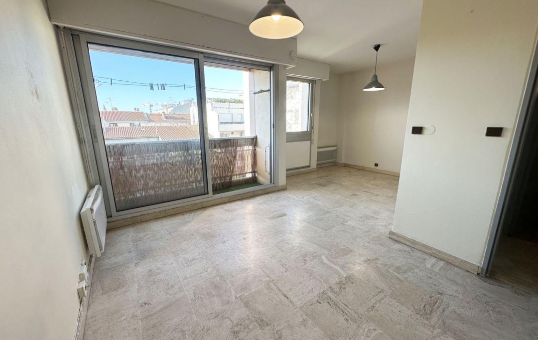 AZ FONCIER : Appartement | NIMES (30000) | 25 m2 | 73 800 € 
