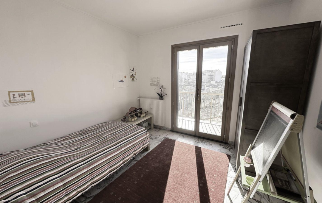 AZ FONCIER : Appartement | NIMES (30000) | 85 m2 | 175 000 € 