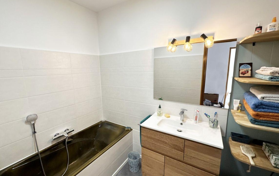 AZ FONCIER : Apartment | NIMES (30000) | 85 m2 | 175 000 € 