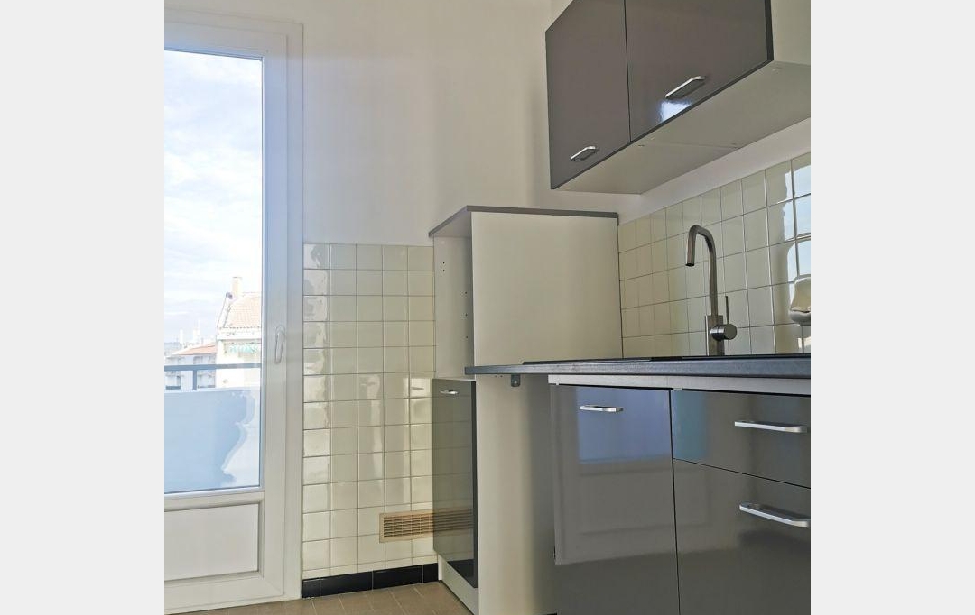 AZ FONCIER : Apartment | NIMES (30000) | 65 m2 | 129 990 € 
