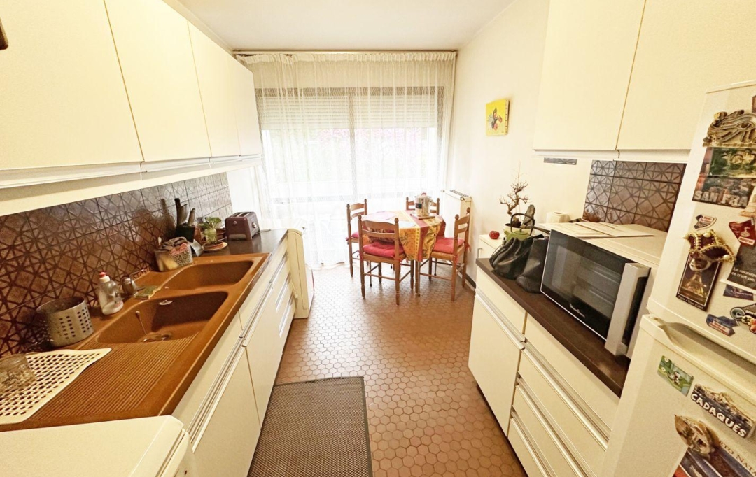 AZ FONCIER : Apartment | NIMES (30000) | 95 m2 | 104 990 € 
