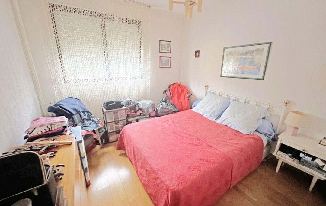AZ FONCIER : Apartment | NIMES (30000) | 94 m2 | 98 000 € 