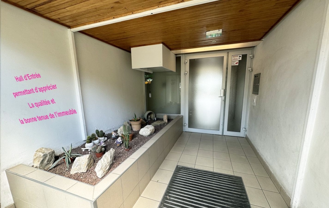 AZ FONCIER : Appartement | NIMES (30000) | 94 m2 | 98 000 € 