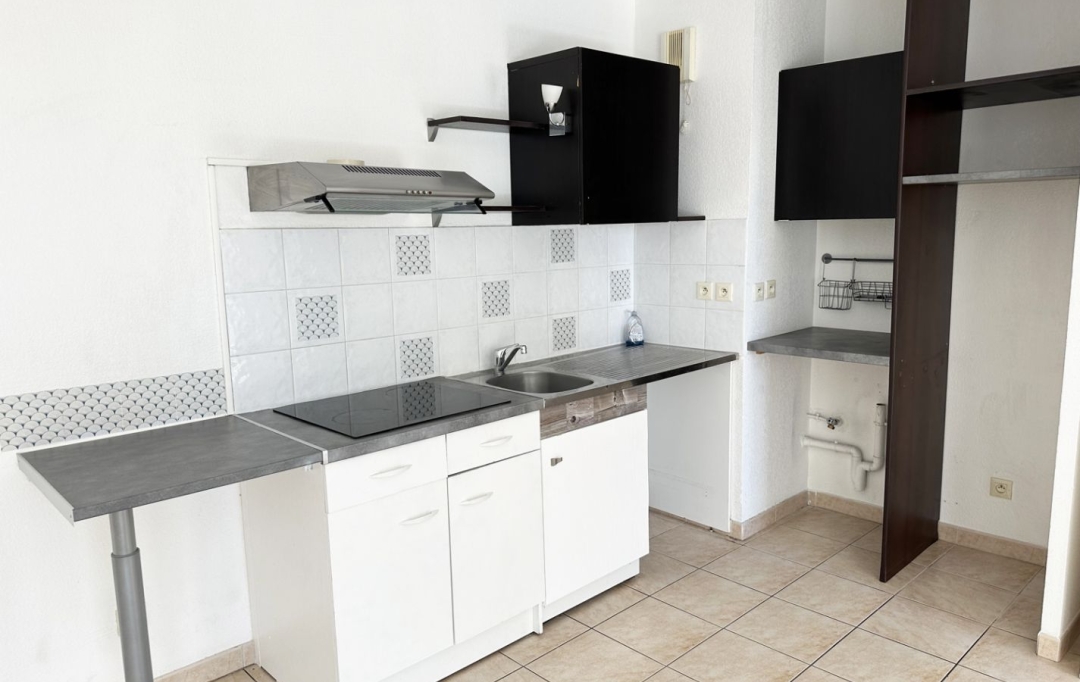 AZ FONCIER : Appartement | NIMES (30000) | 47 m2 | 147 000 € 