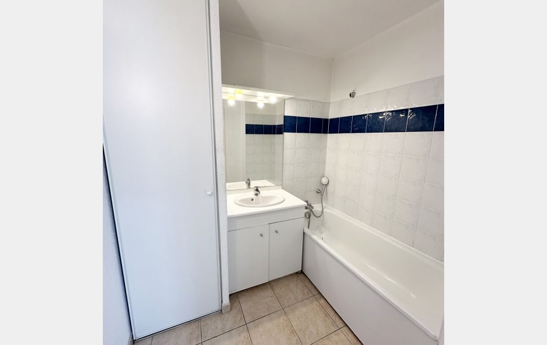AZ FONCIER : Appartement | NIMES (30000) | 47 m2 | 147 000 € 