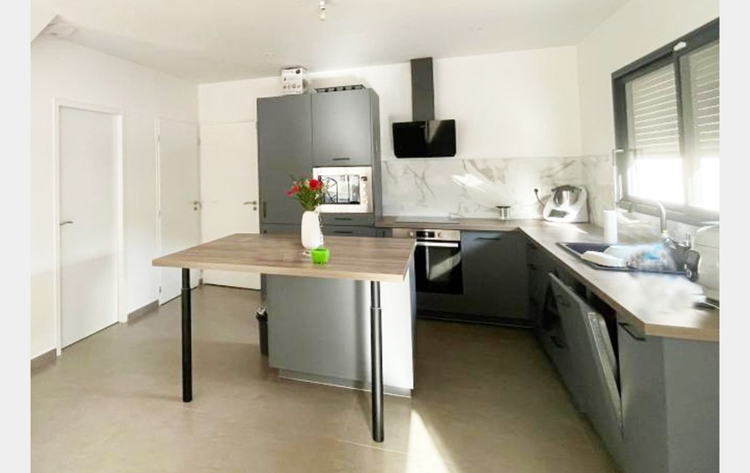 AZ FONCIER : Maison / Villa | NIMES (30000) | 105 m2 | 319 800 € 