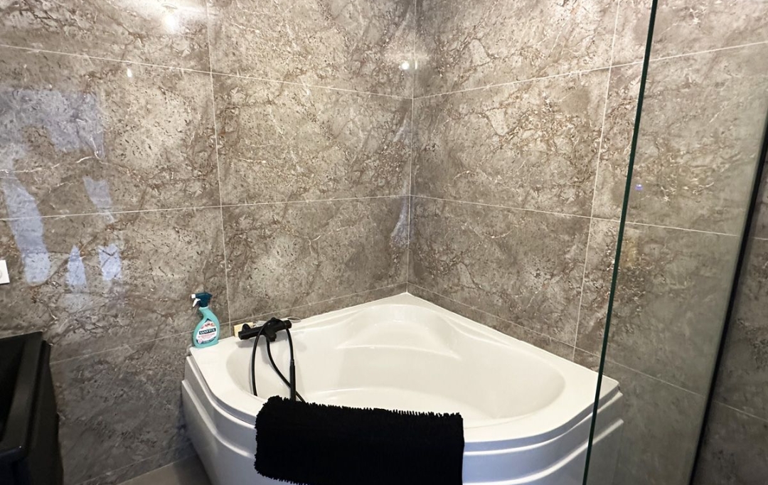 AZ FONCIER : Maison / Villa | NIMES (30000) | 105 m2 | 319 800 € 