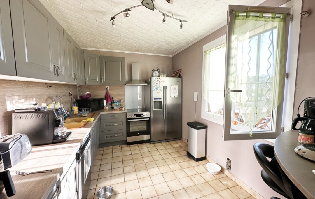 AZ FONCIER : Maison / Villa | NIMES (30000) | 142 m2 | 385 000 € 
