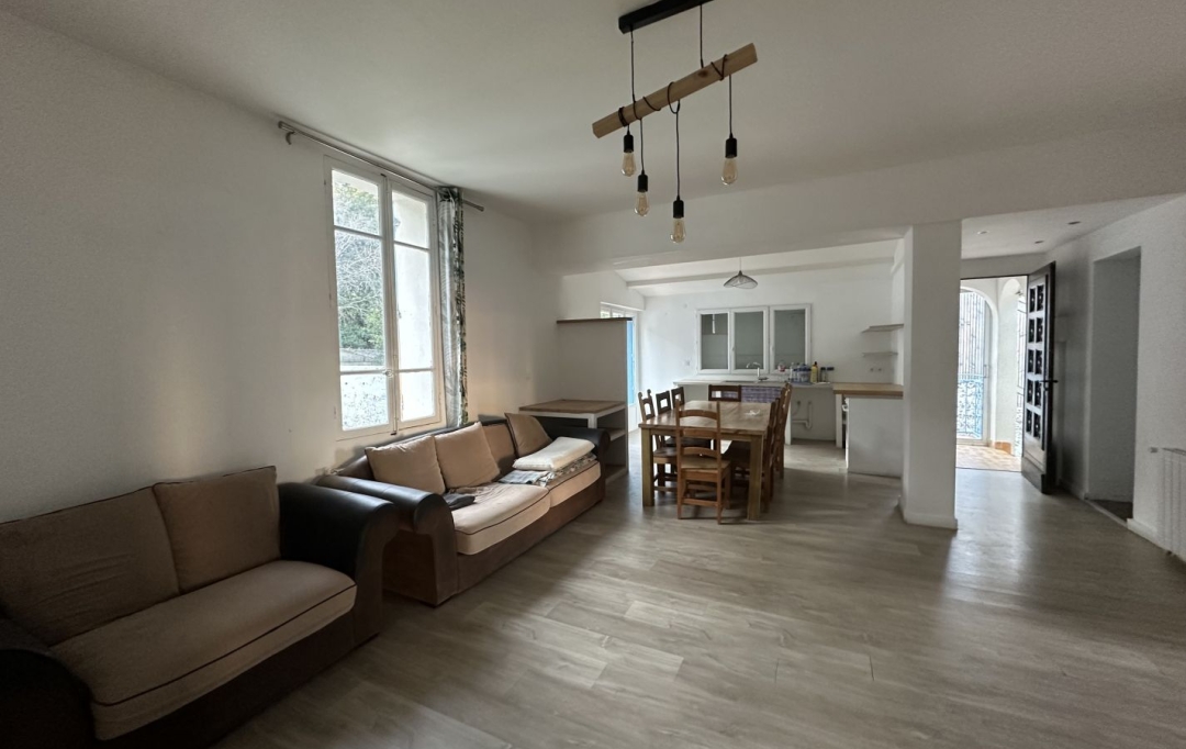 AZ FONCIER : Maison / Villa | NIMES (30000) | 180 m2 | 299 990 € 