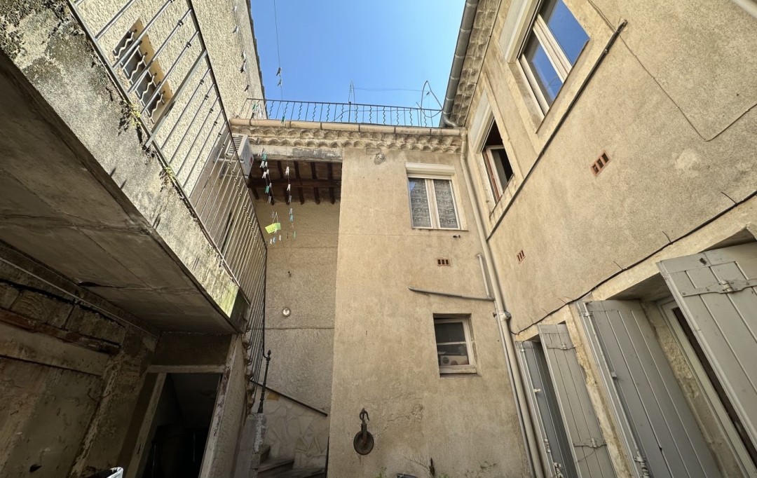 AZ FONCIER : Immeuble | NIMES (30000) | 230 m2 | 399 800 € 