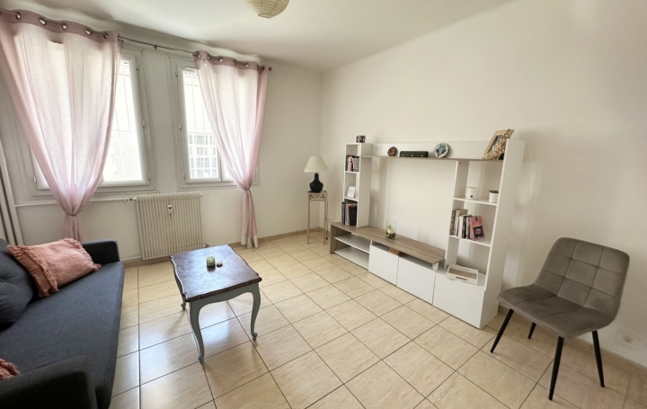  AZ FONCIER Apartment | NIMES (30000) | 57 m2 | 750 € 