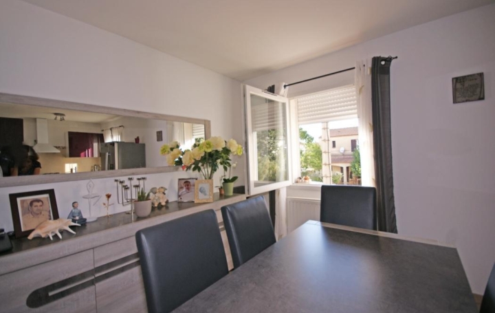 AZ FONCIER : Apartment | NIMES (30000) | 93 m2 | 199 500 € 