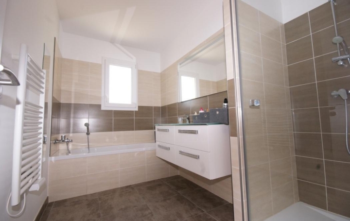AZ FONCIER : House | NIMES (30000) | 70 m2 | 219 800 € 