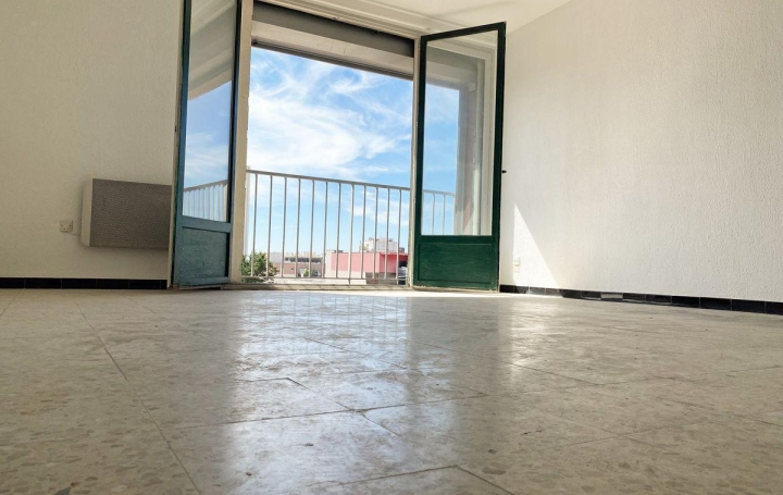 AZ FONCIER : Appartement | NIMES (30000) | 27 m2 | 62 900 € 