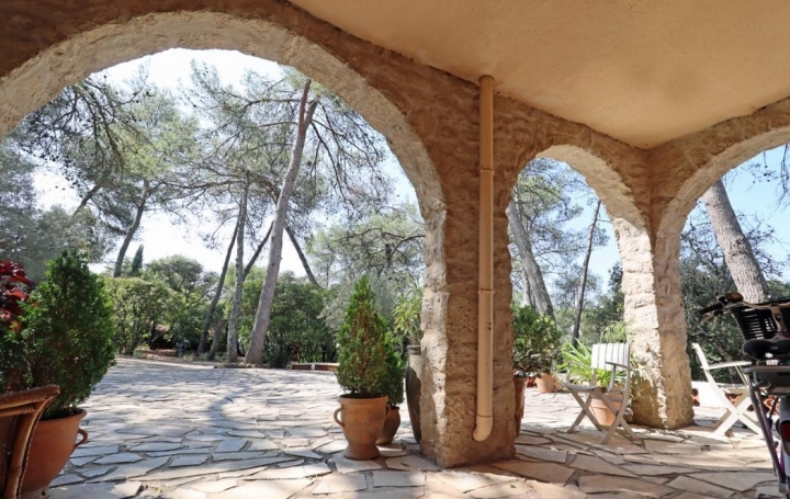 AZ FONCIER : Maison / Villa | NIMES (30900) | 237 m2 | 598 000 € 