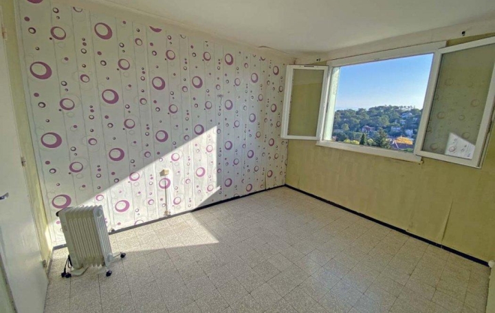 AZ FONCIER : Appartement | NIMES (30000) | 65 m2 | 99 800 € 