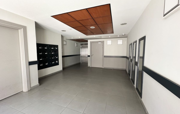  AZ FONCIER Appartement | NIMES (30000) | 60 m2 | 136 000 € 