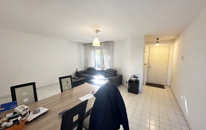 Maison   NIMES  100 m2 215 000 € 
